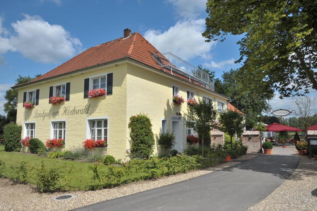 ホテルLandgut Am Hochwald Sonsbeck エクステリア 写真